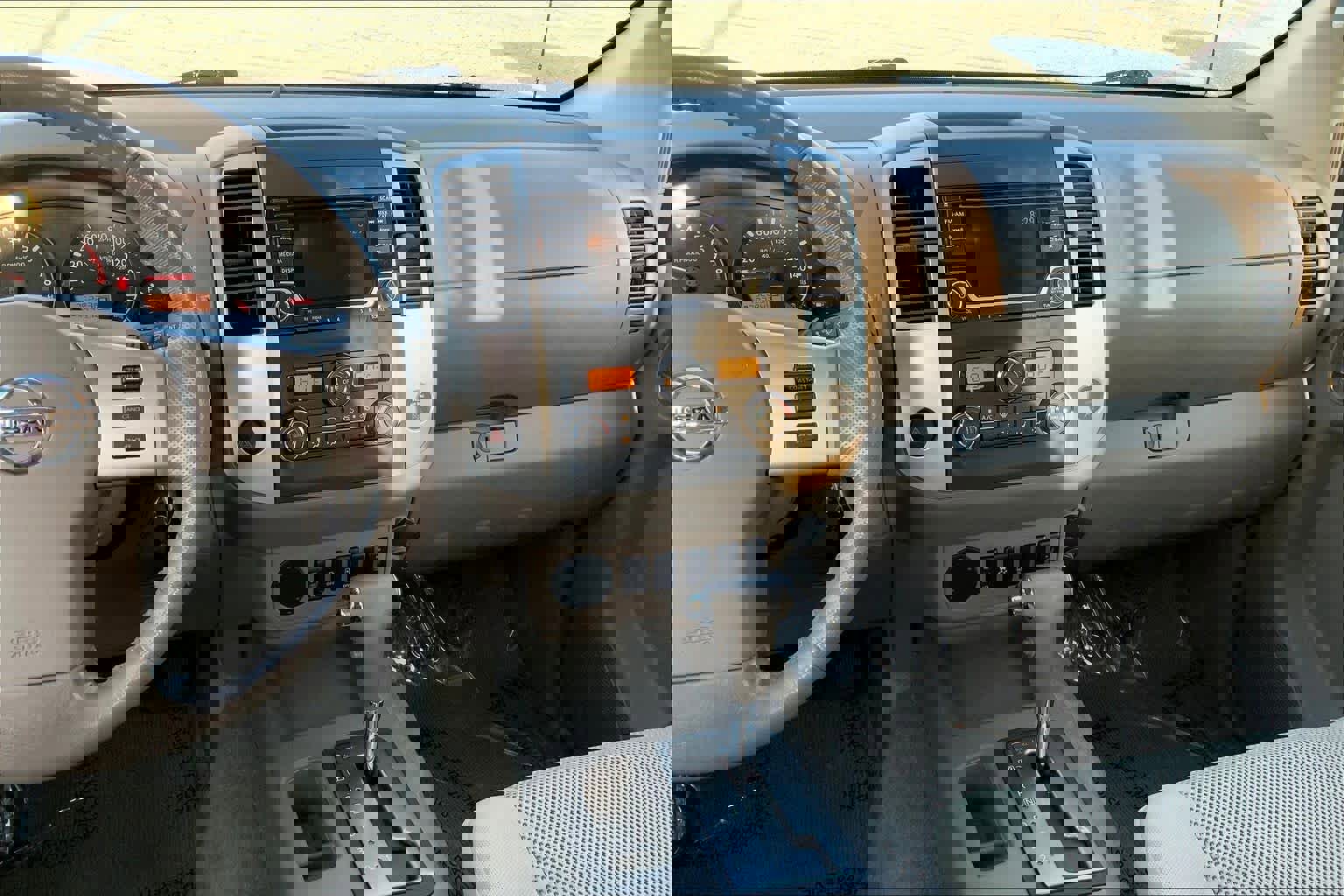 Used 2016 Nissan Frontier SV w/ SV Value Truck Package image 7