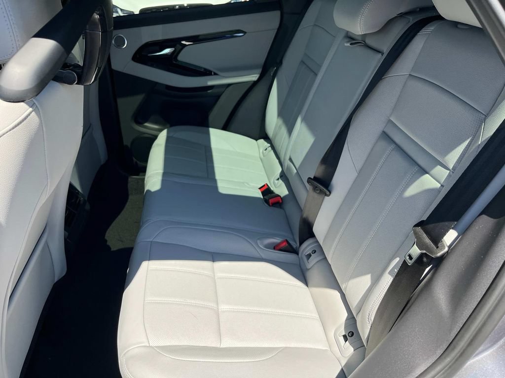 New 2026 Land Rover Range Rover Evoque S AWD/4WD image 11
