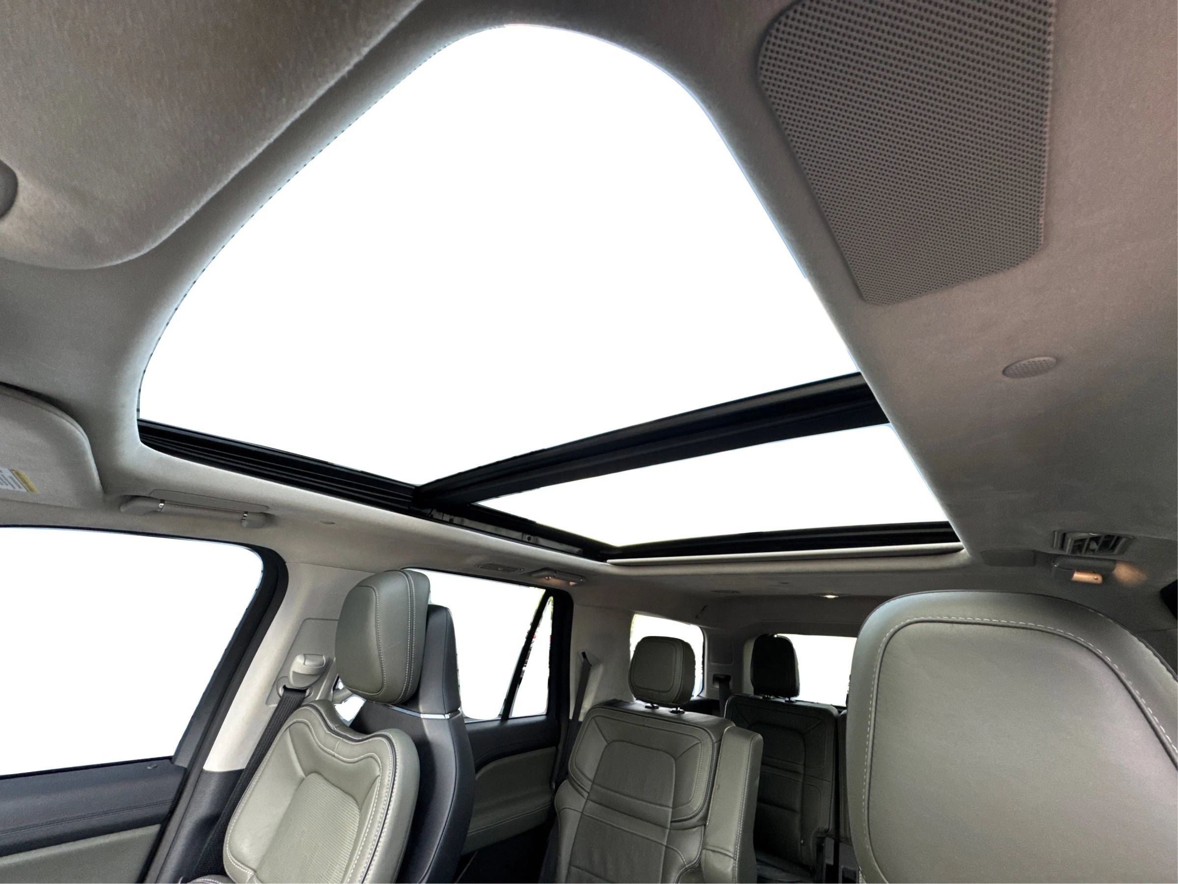 Used 2022 Lincoln Navigator Black Label image 14