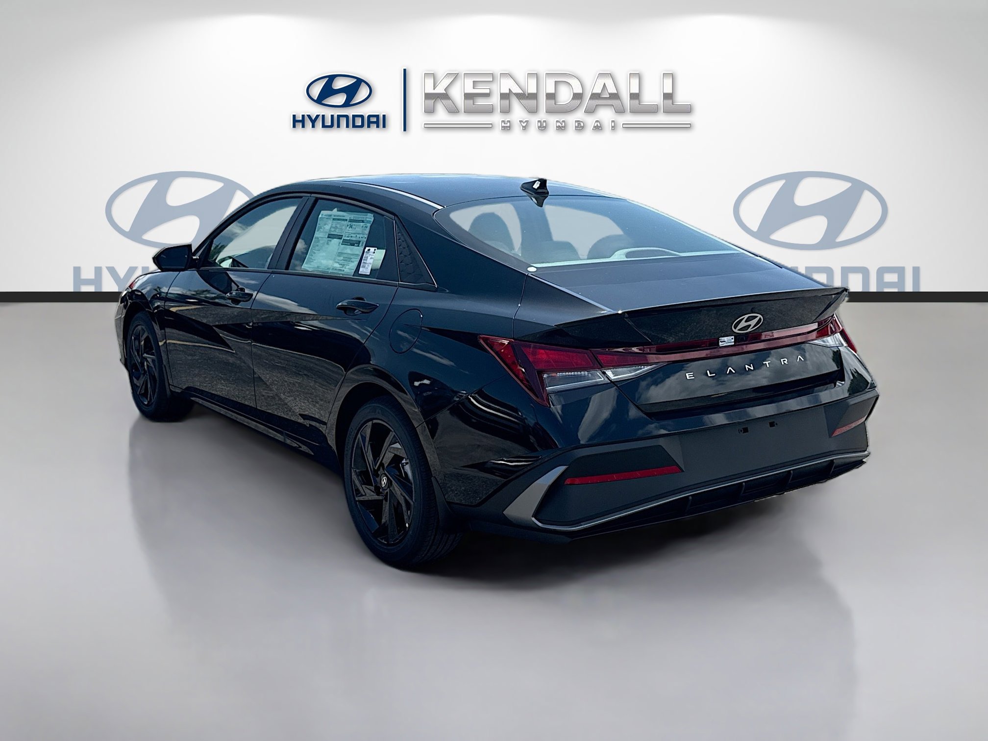 New 2026 Hyundai Elantra Sport FWD image 4