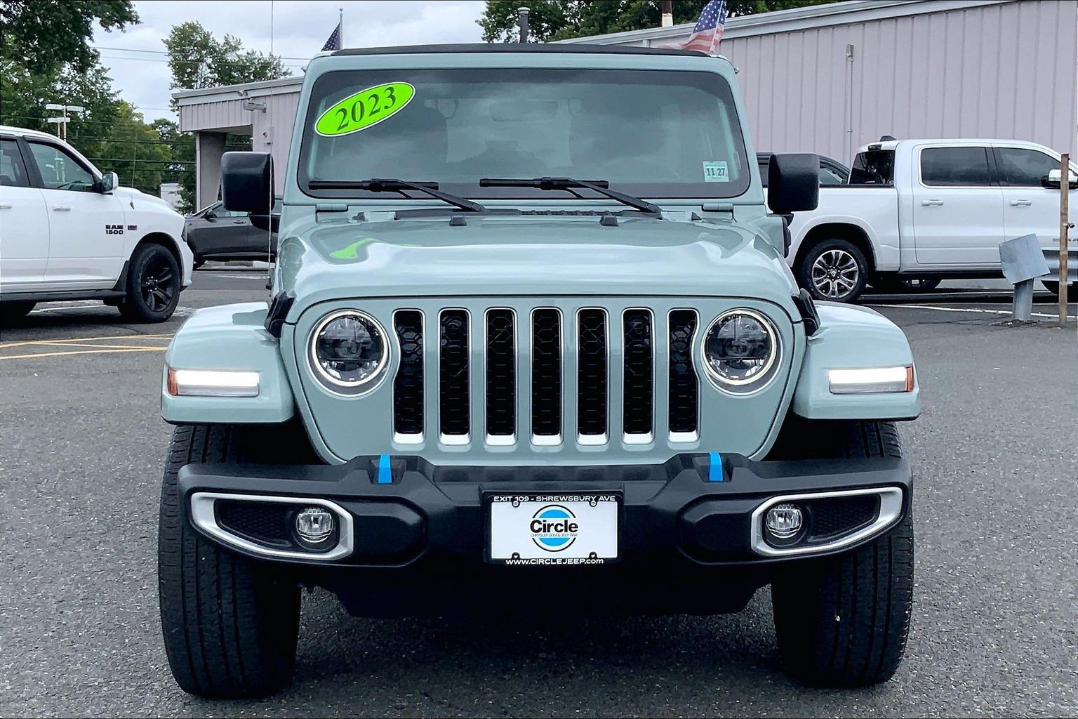Certified 2023 Jeep Wrangler Unlimited Sahara w/ Cold Weather Group AWD/4WD image 3
