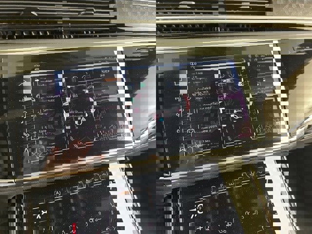 New 2025 Audi A8 L 3.0T image 26