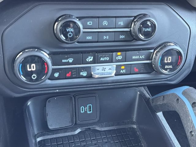 Used 2024 Ford Bronco Wildtrak AWD/4WD image 30