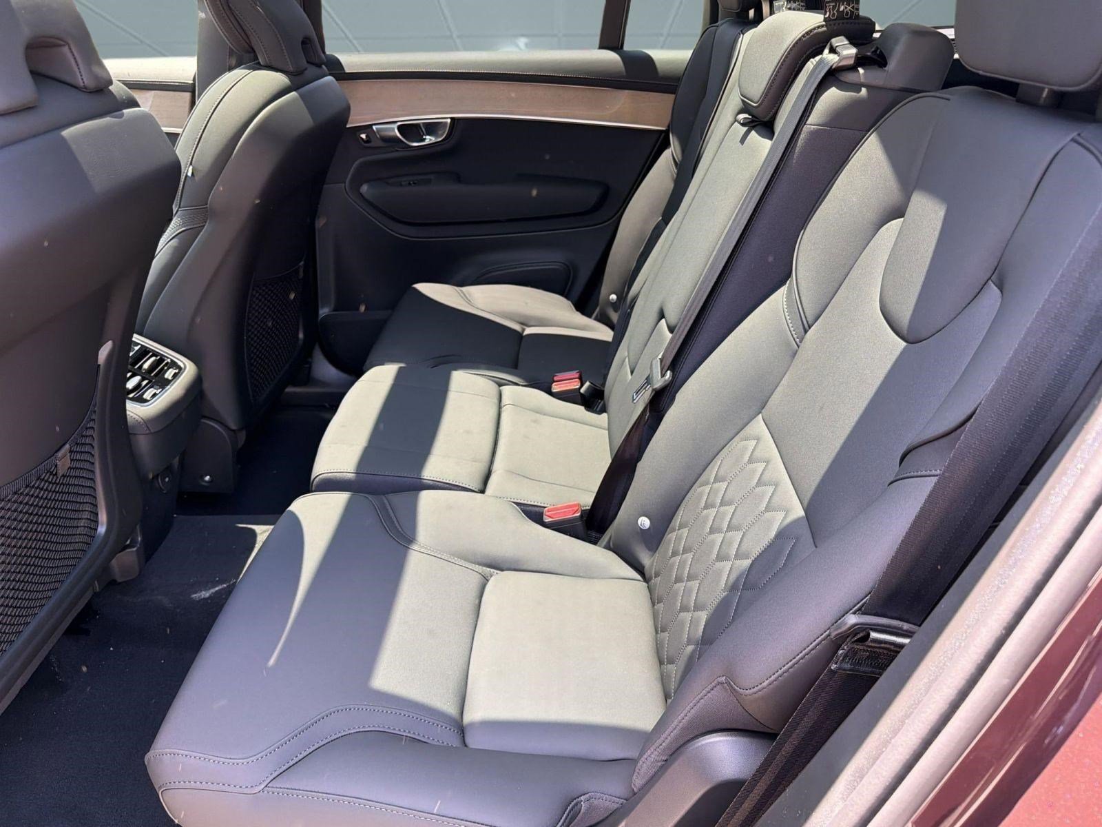 New 2026 Volvo XC90 B6 Plus w/ Protection Package AWD/4WD image 14