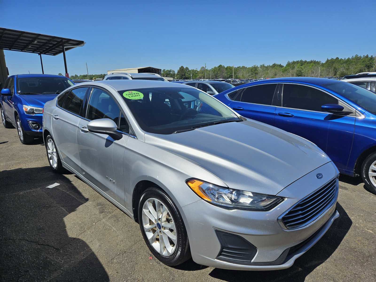 Used 2019 Ford Fusion SE FWD video 2