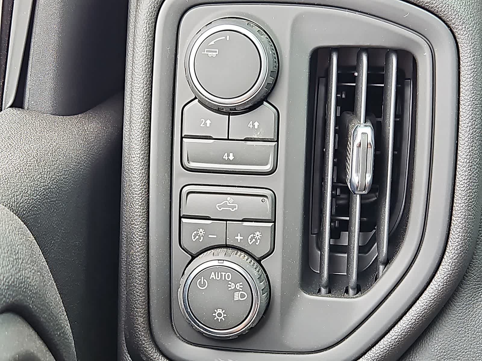 New 2026 Chevrolet Silverado 2500 W/T w/ WT Convenience Package AWD/4WD image 18