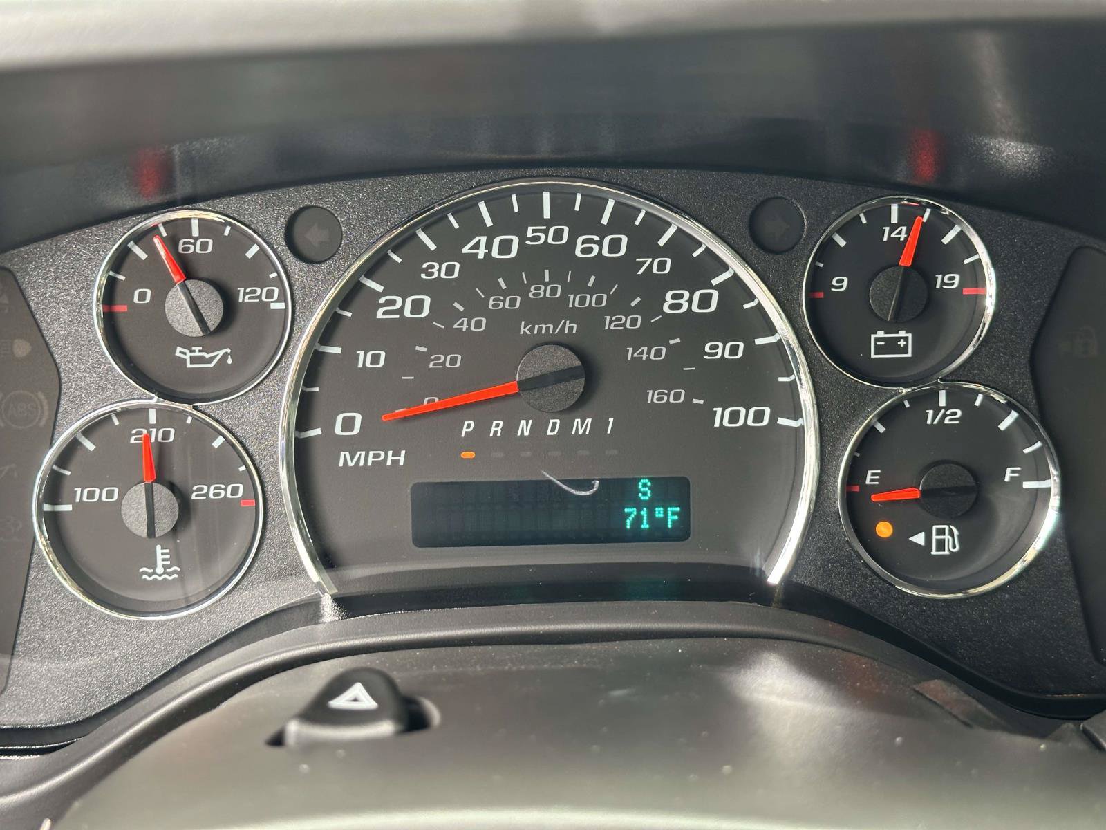 New 2026 Chevrolet Express 2500 w/ Safety Package RWD image 19
