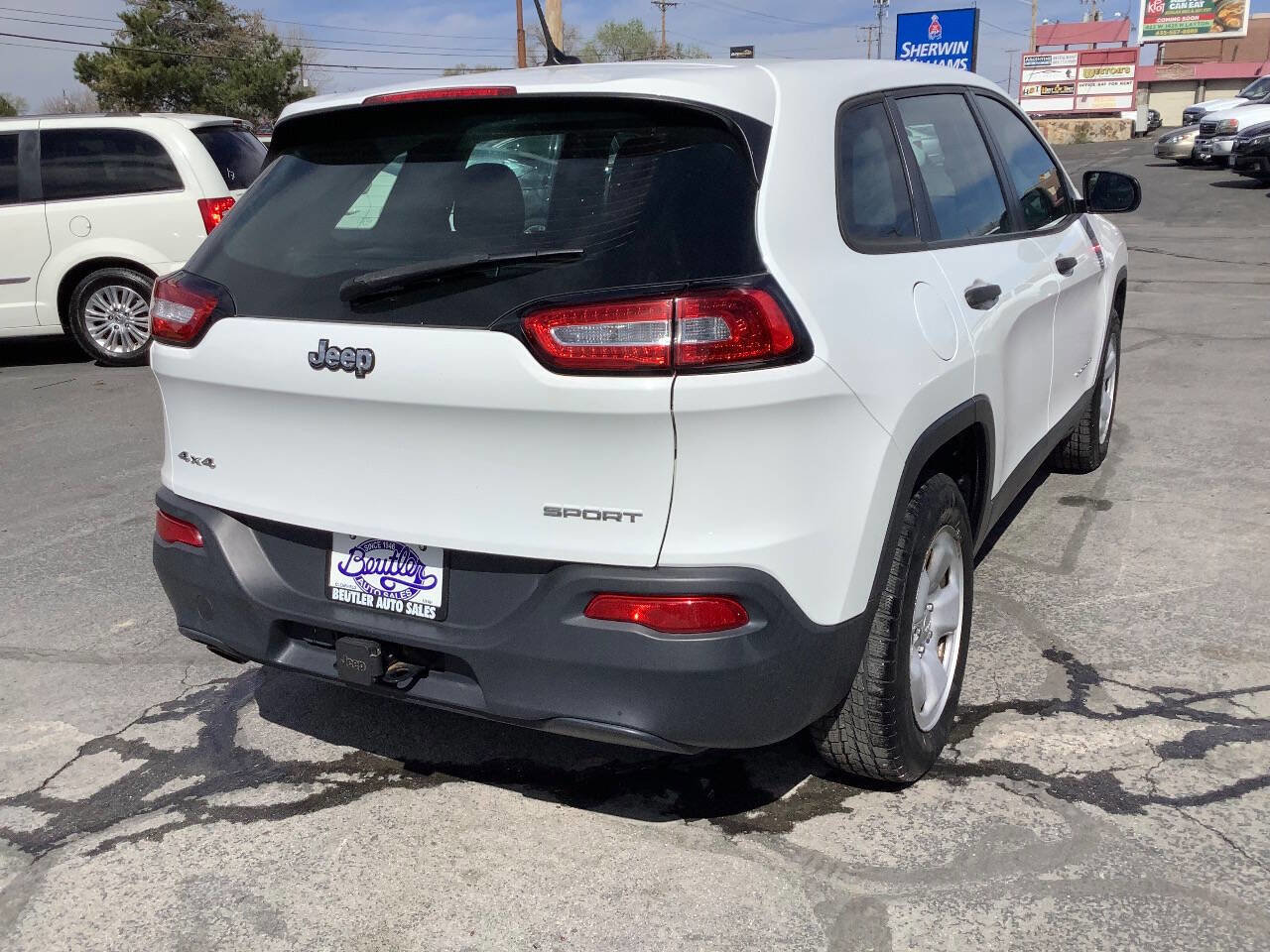 Used 2017 Jeep Cherokee Sport w/ Trailer Tow Group image 12