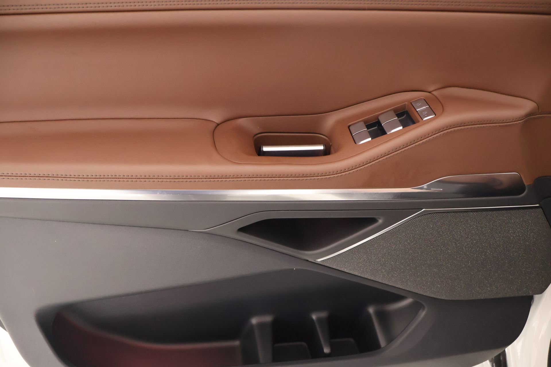 New 2026 Lincoln Navigator L Reserve AWD/4WD image 17