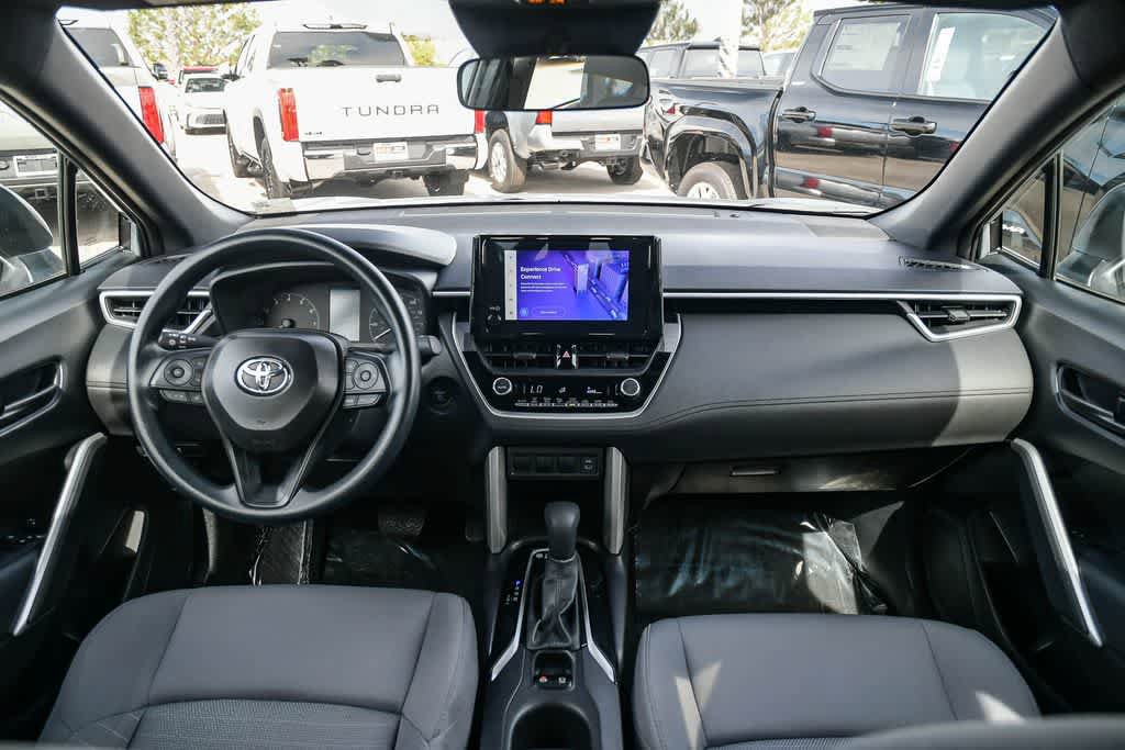 Used 2025 Toyota Corolla Cross AWD Hybrid image 14