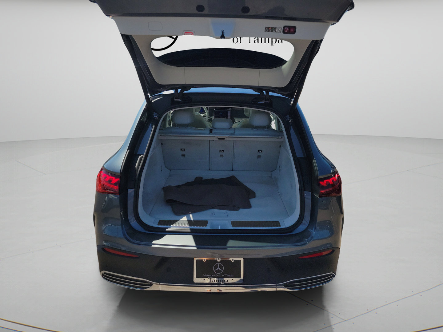 Certified 2023 Mercedes-Benz EQE 350+ SUV image 5