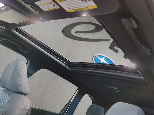 Used 2026 Subaru Forester Premium AWD/4WD image 36