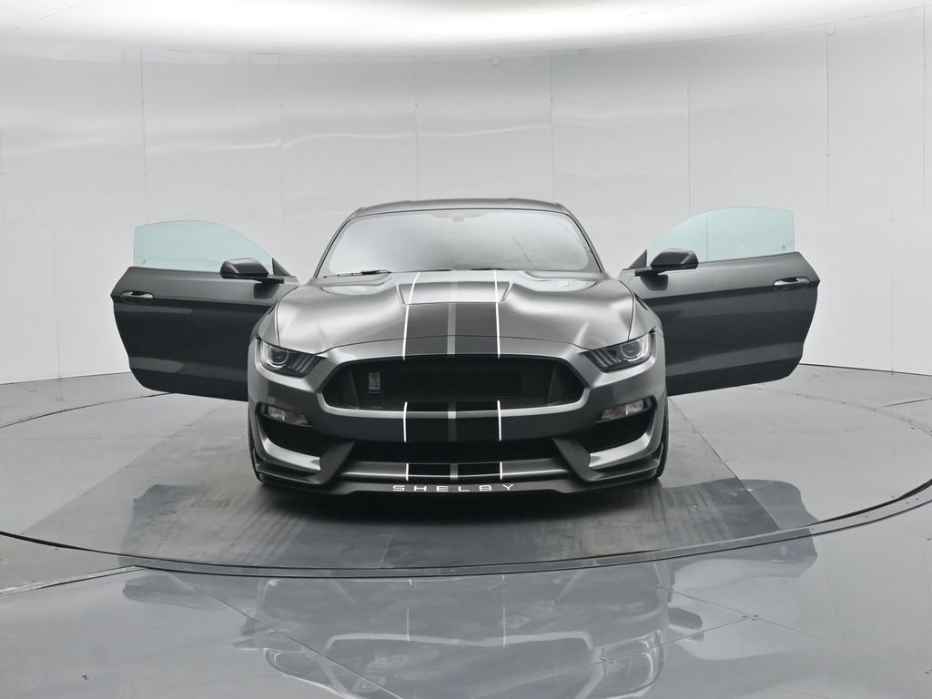 Used 2016 Ford Mustang Shelby GT350 w/ Technology Package image 30