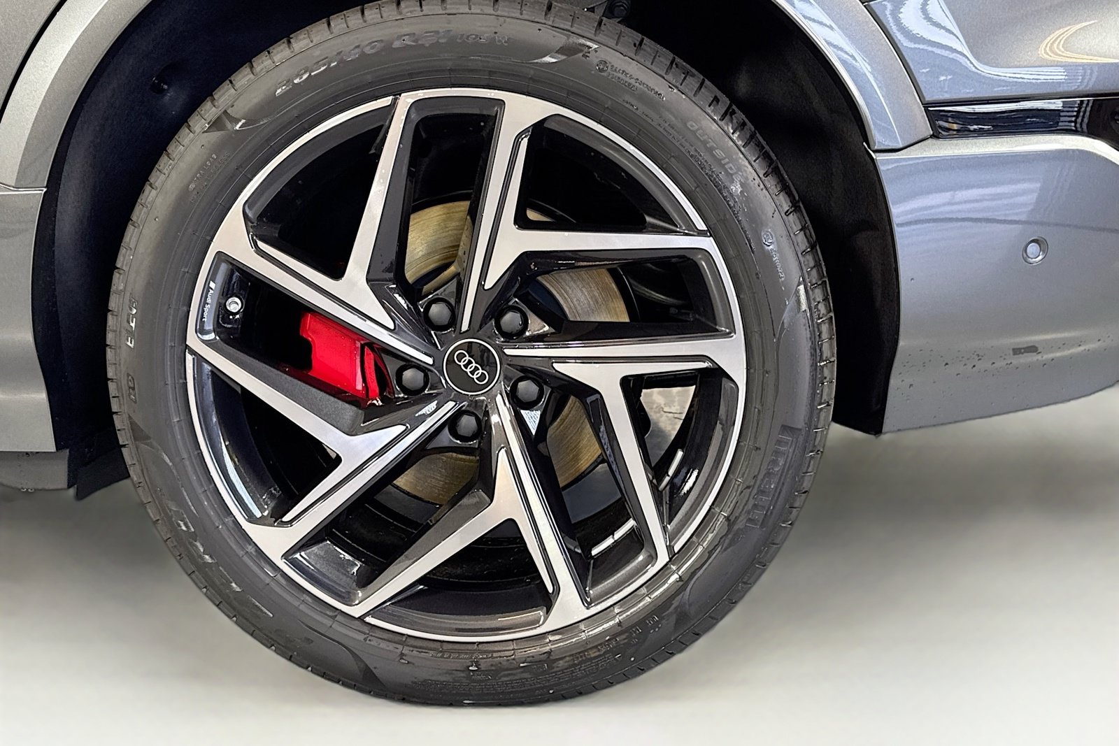 New 2027 Audi SQ6 e-tron Premium Plus AWD/4WD image 28