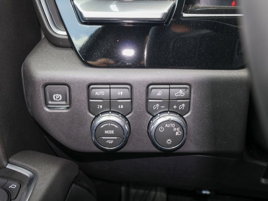 New 2026 GMC Sierra 1500 SLE AWD/4WD image 22