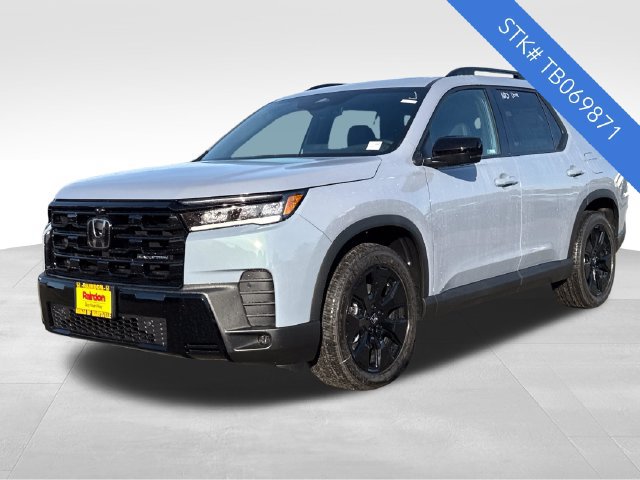 New 2026 Honda Pilot Black Edition image 3
