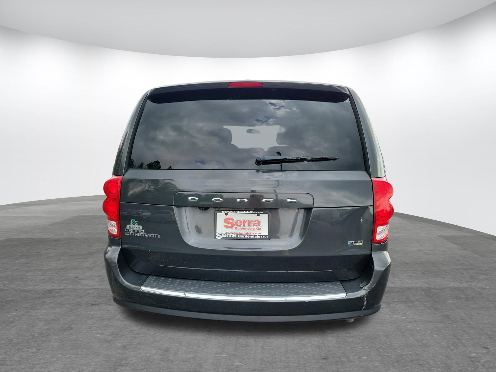 Used 2012 Dodge Grand Caravan SXT image 24