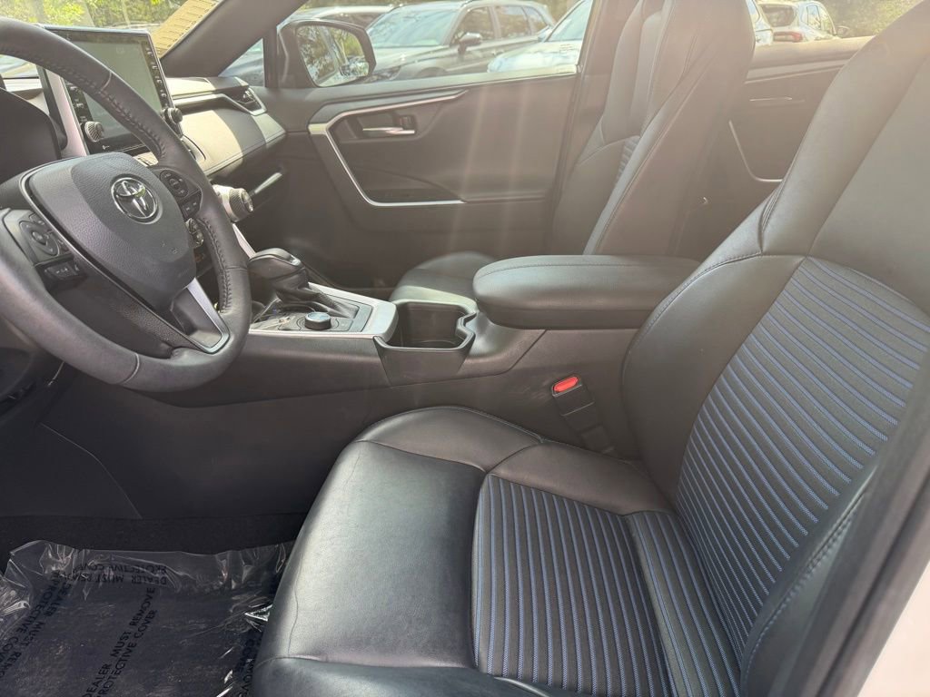 Used 2022 Toyota RAV4 XSE w/ XSE Grade Weather Package image 16