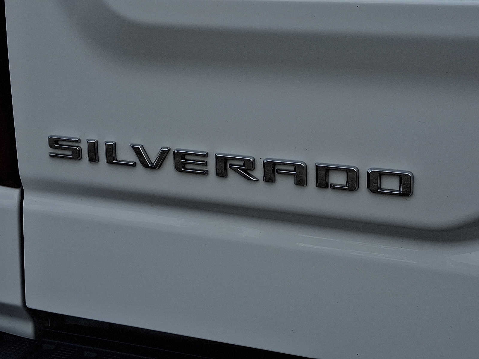 Used 2024 Chevrolet Silverado 1500 LT Trail Boss w/ Convenience Package II AWD/4WD image 31