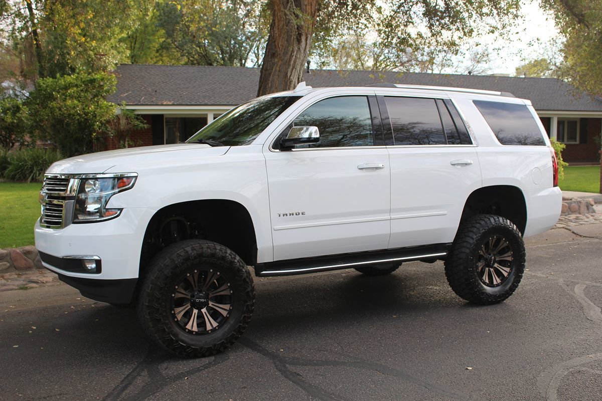 Used 2019 Chevrolet Tahoe Premier AWD/4WD image 41