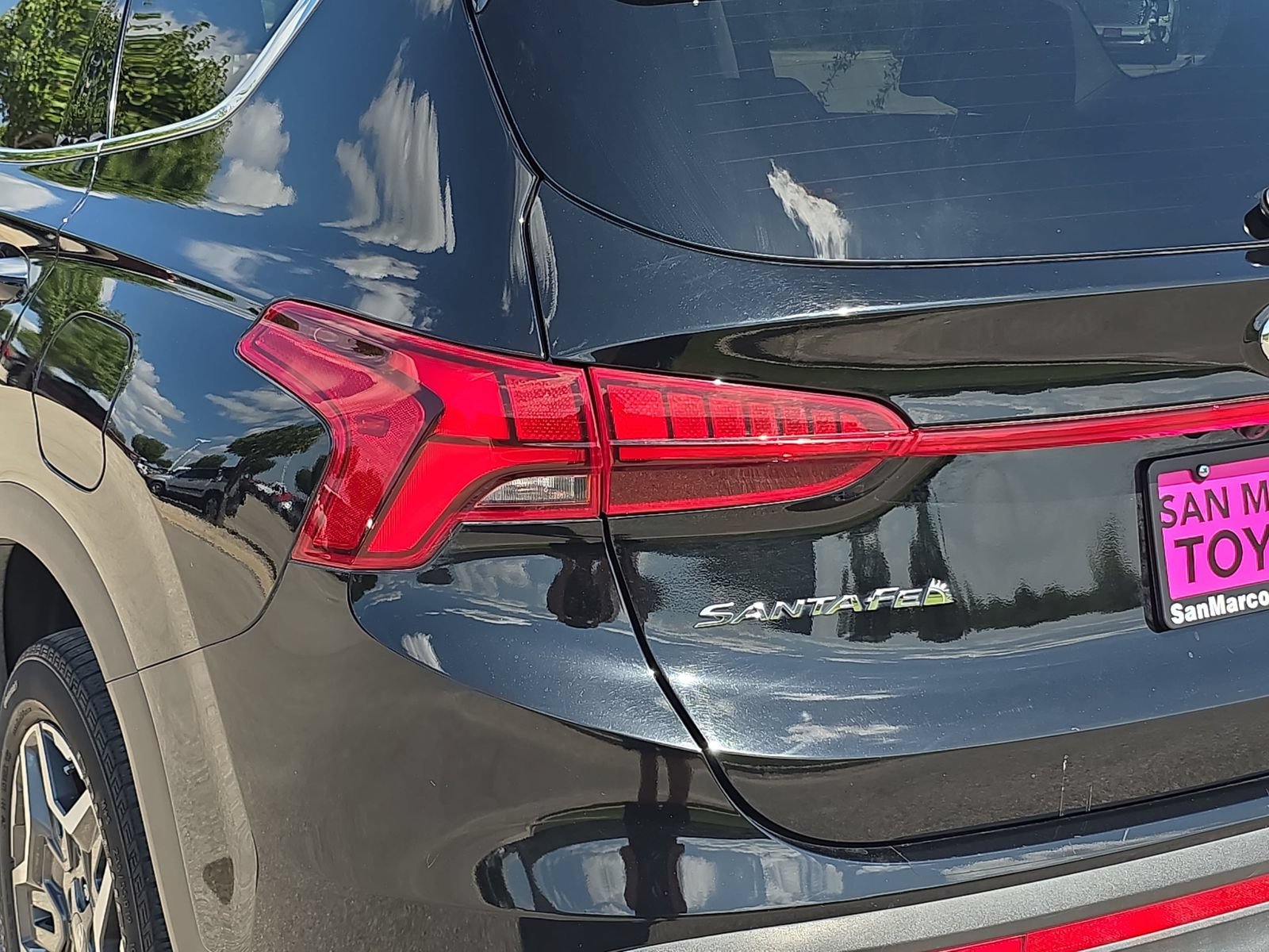 Used 2022 Hyundai Santa Fe SEL Premium AWD/4WD image 30