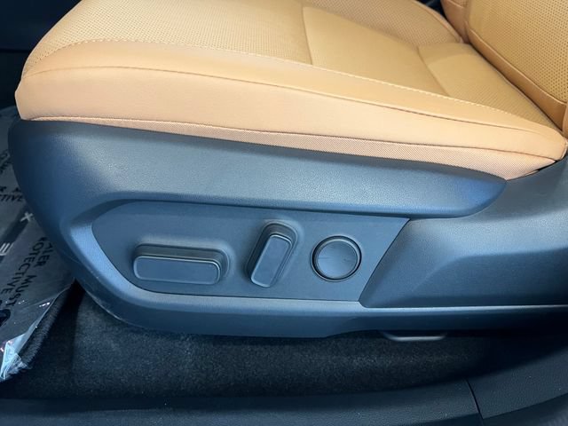 New 2026 Lexus ES 350e FWD image 40