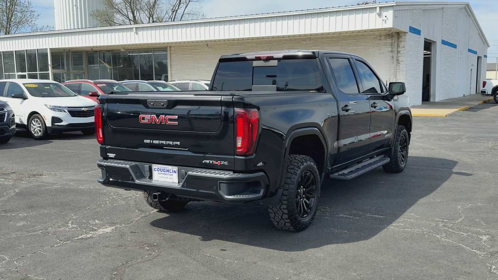Used 2023 GMC Sierra 1500 AT4X AWD/4WD image 8
