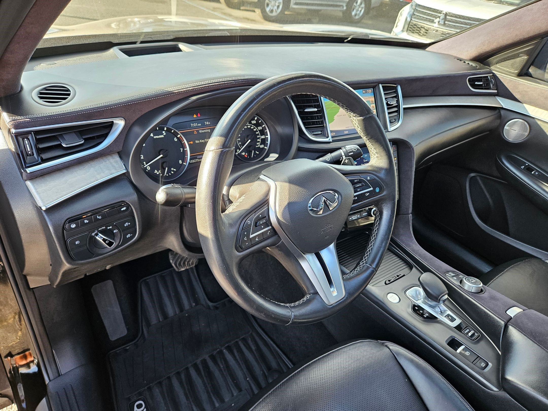 Used 2019 INFINITI QX50 Essential w/ Sensory Package AWD/4WD image 16