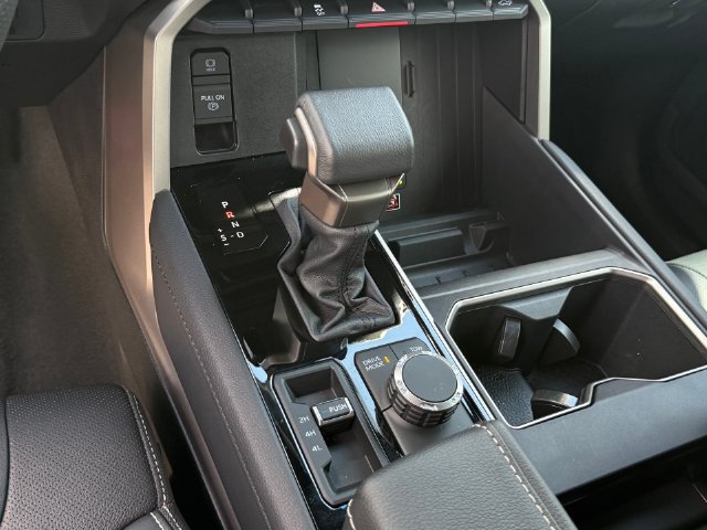 Used 2026 Toyota Tundra Limited w/ Power Package AWD/4WD image 19