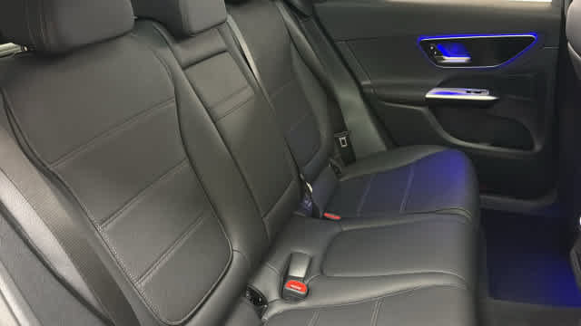 Certified 2026 Mercedes-Benz GLC 300 4MATIC image 32