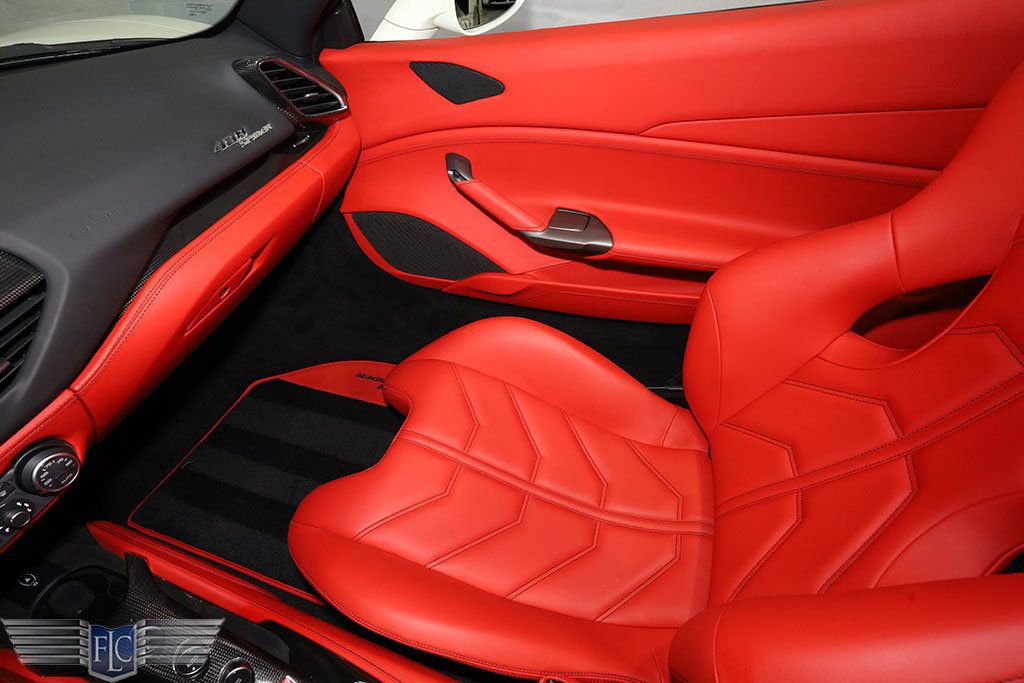 Used 2019 Ferrari 488 Spider image 28