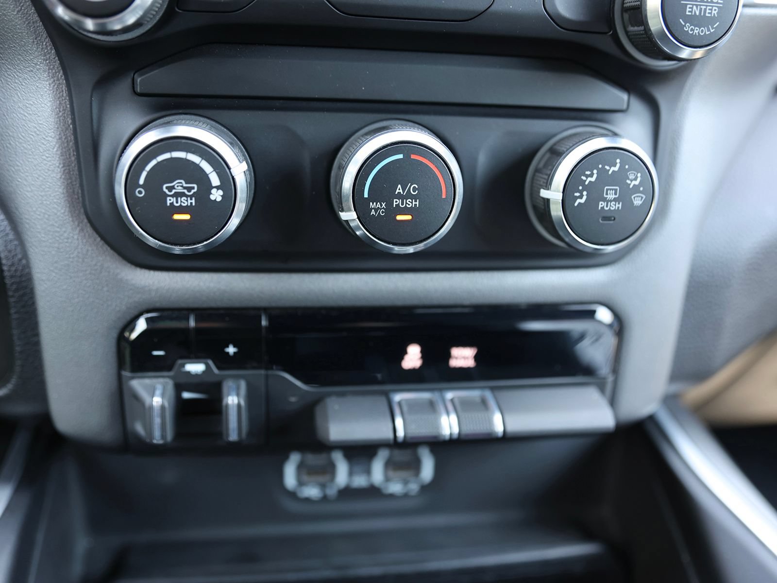 Used 2022 RAM 1500 Big Horn AWD/4WD image 31