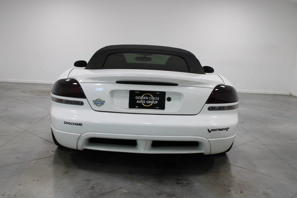 Used 2004 Dodge Viper SRT-10 RWD image 8