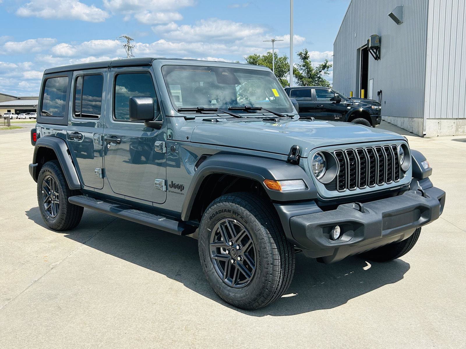 New 2026 Jeep Wrangler Unlimited Sport AWD/4WD video 2