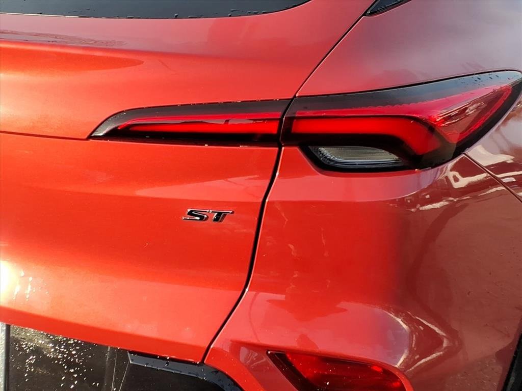 Used 2024 Buick Envista Sport Touring w/ Convenience I Package image 9