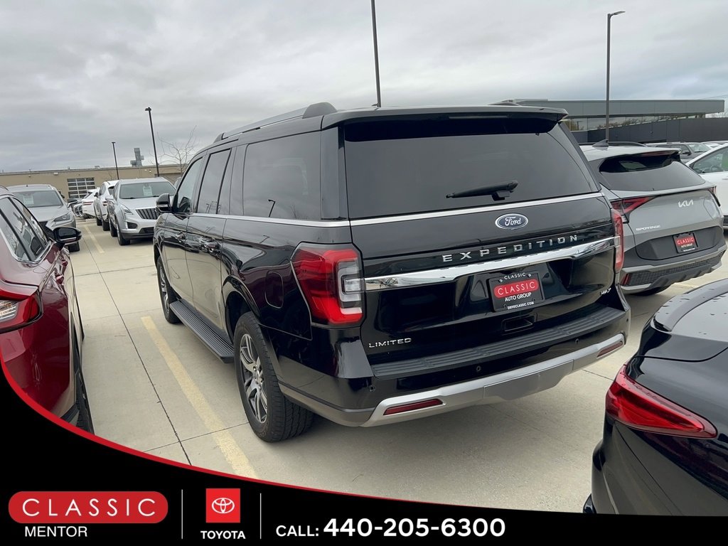 Used 2024 Ford Expedition Max Limited image 3