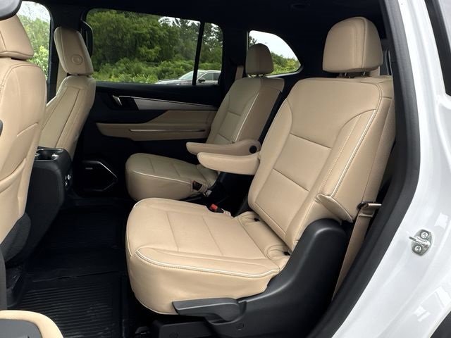 New 2026 Buick Enclave Preferred w/ LPO, Floor Liner Package image 25