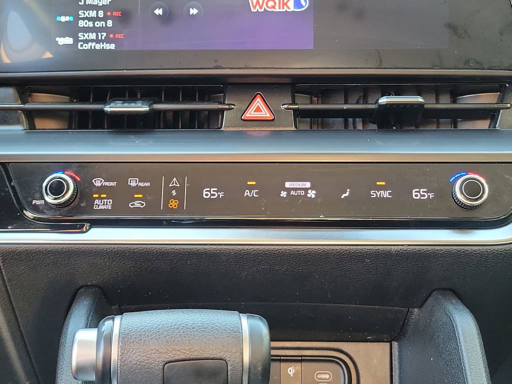 Used 2024 Kia Sportage EX image 29