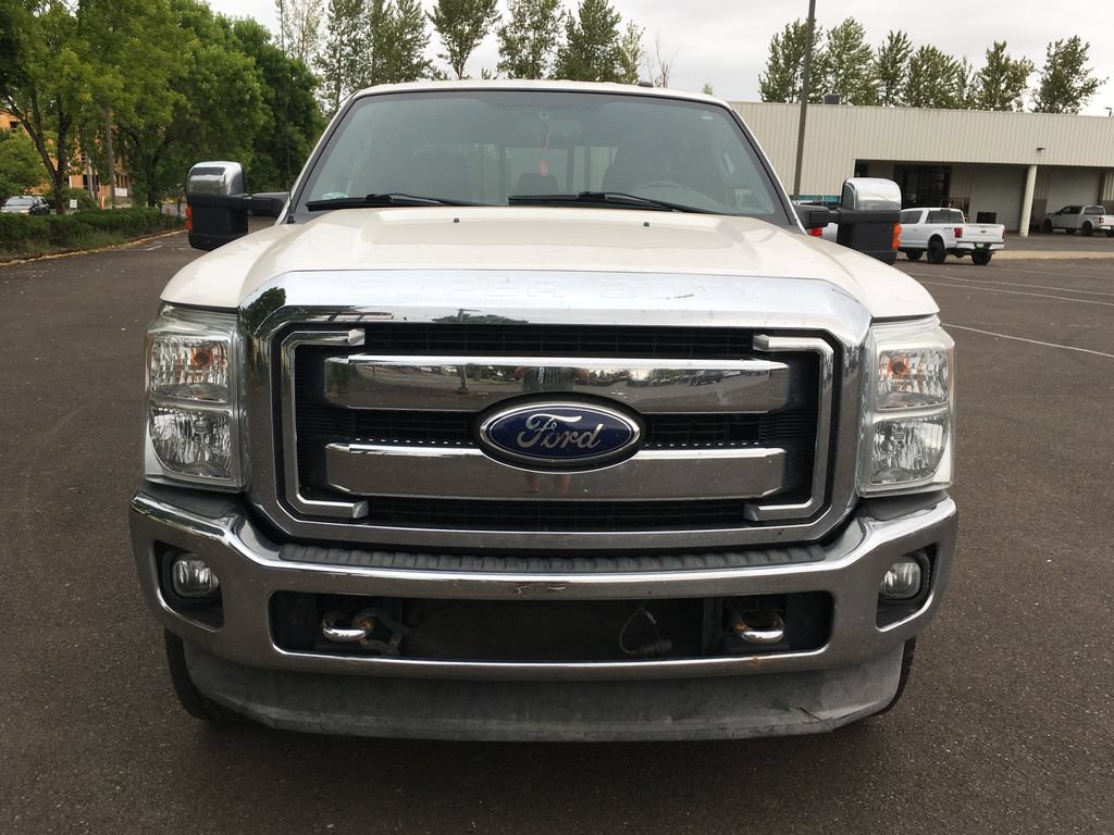 Used 2011 Ford F250 Lariat w/ Chrome Pkg AWD/4WD image 5