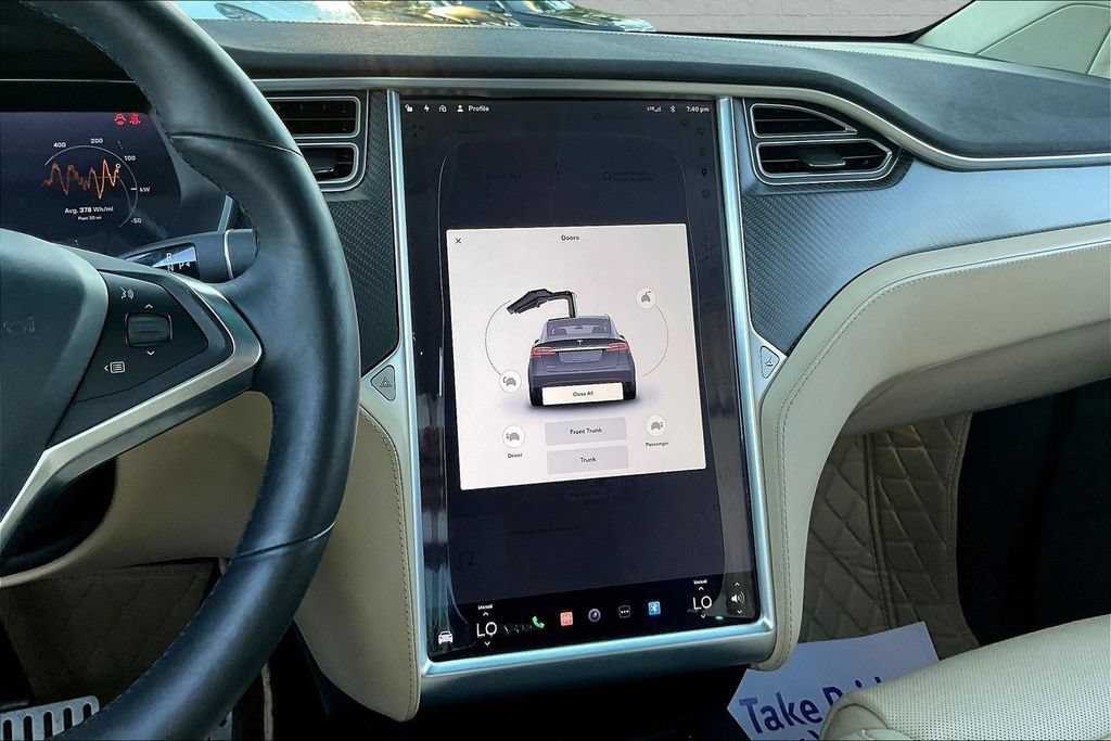 Used 2016 Tesla Model X Performance AWD/4WD image 9