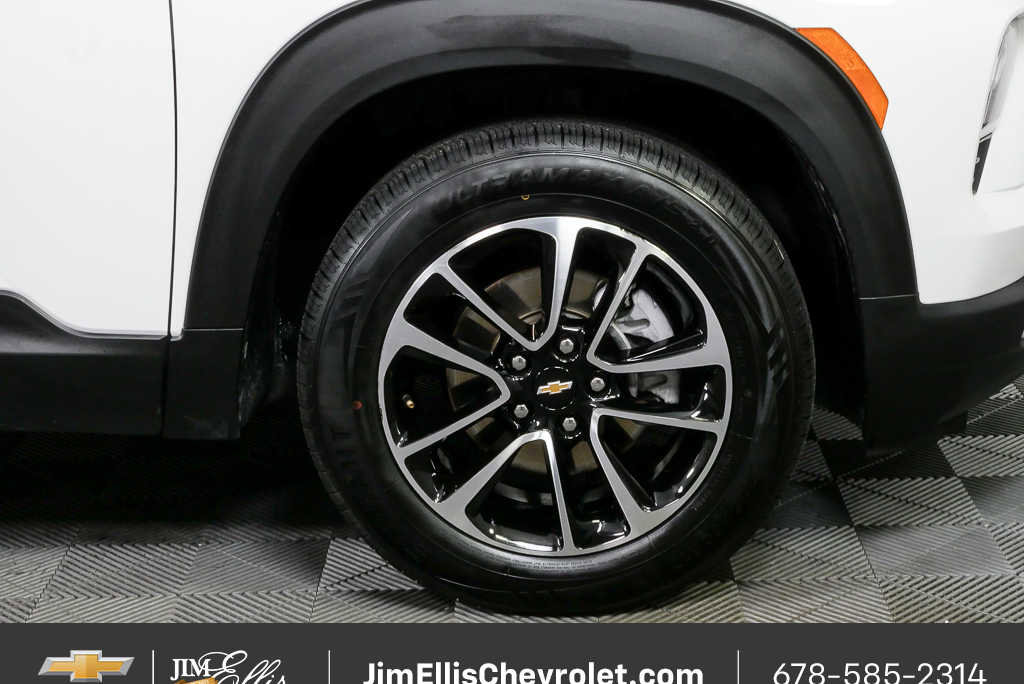Certified 2025 Chevrolet TrailBlazer LT image 35