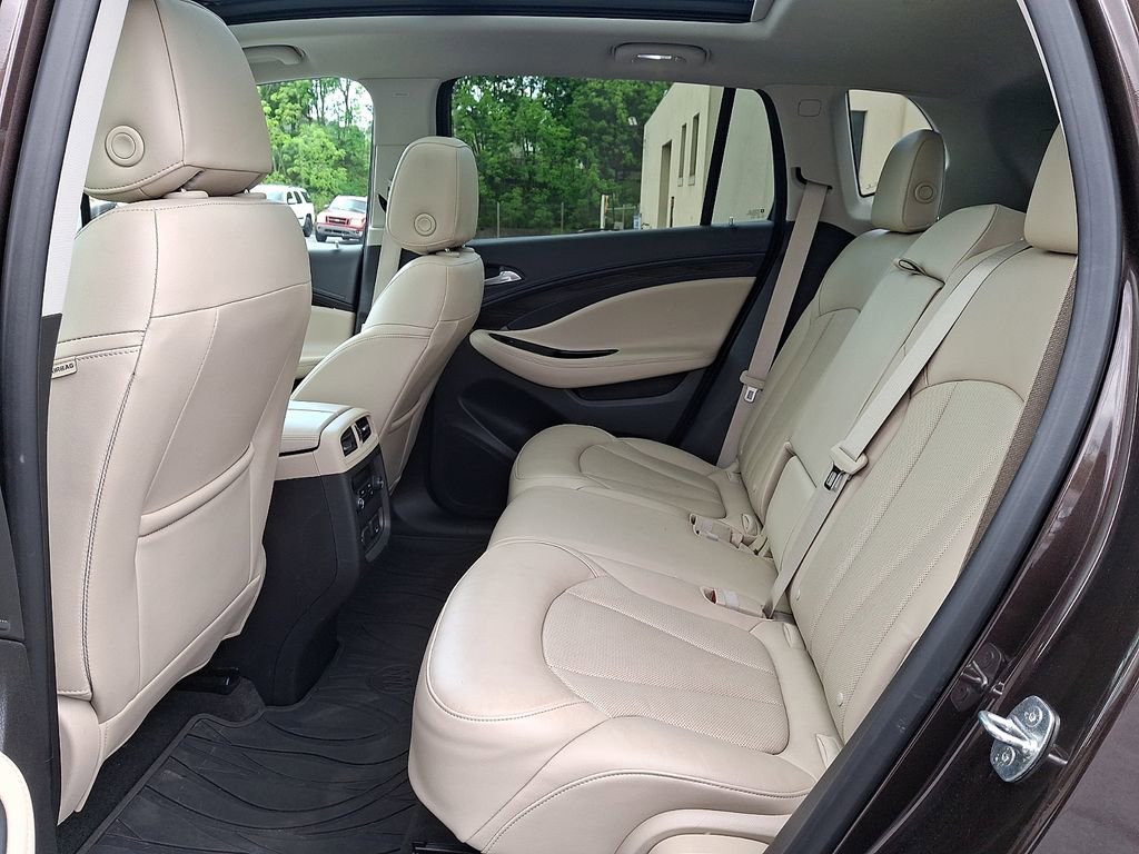 Used 2020 Buick Envision Essence AWD/4WD image 10