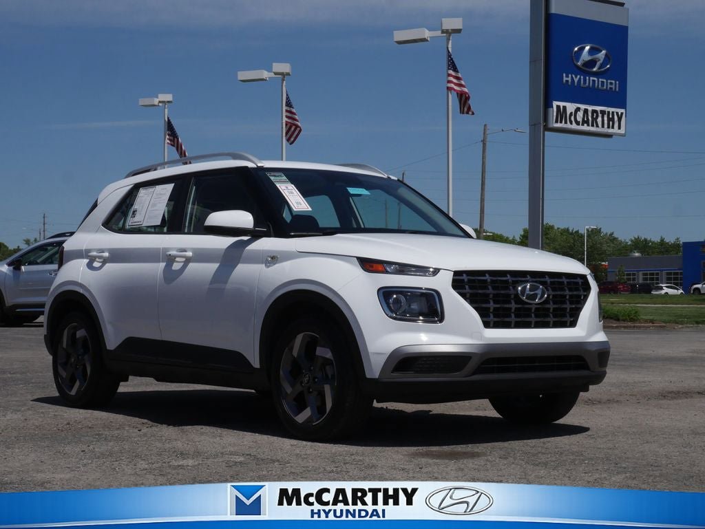 Used 2025 Hyundai Venue SEL