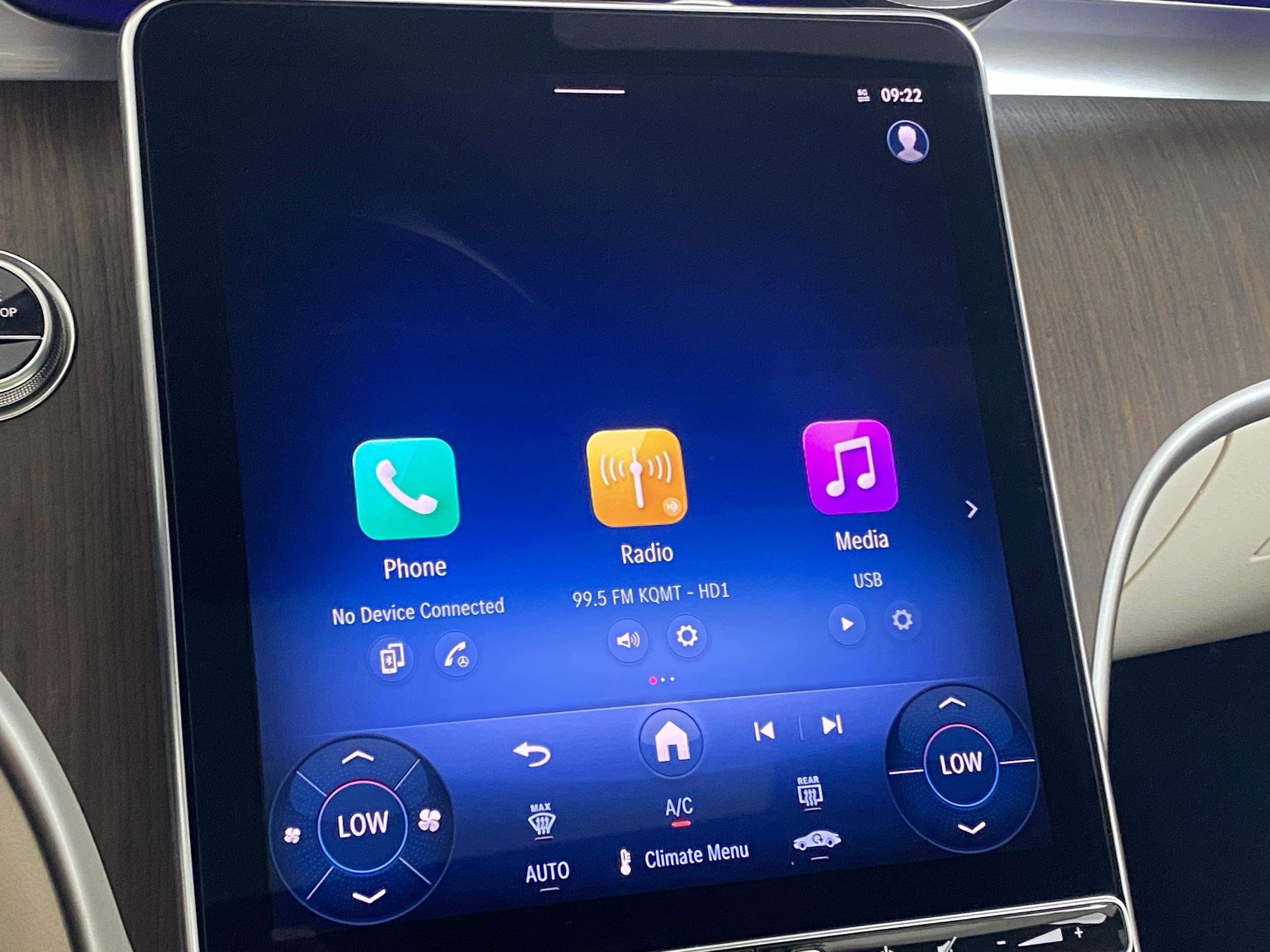 Used 2025 Mercedes-Benz C 300 C 300 image 26