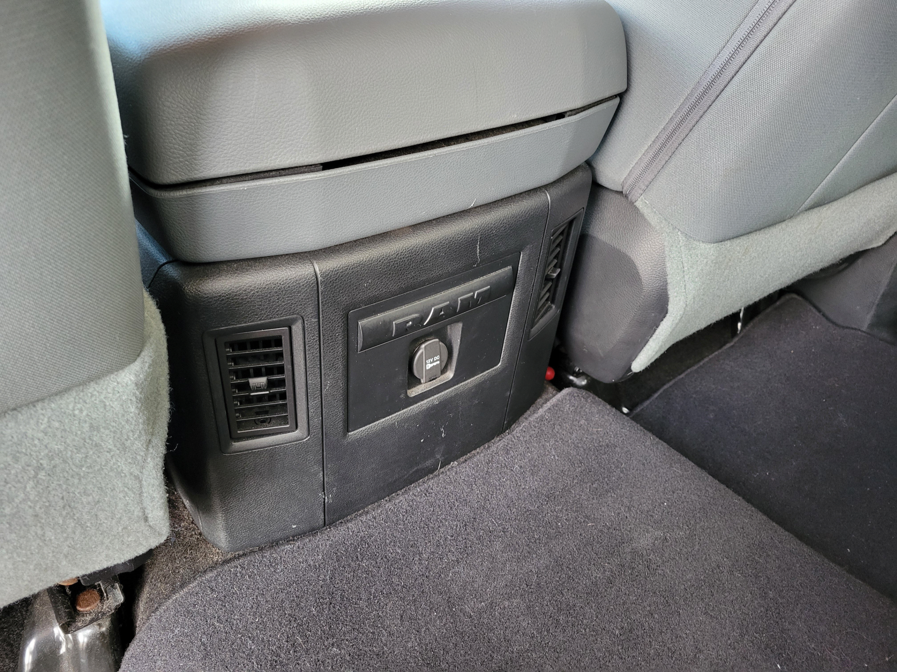 Used 2016 RAM 1500 Big Horn RWD image 11