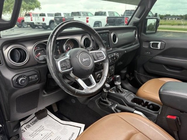 Used 2021 Jeep Wrangler Unlimited Rubicon AWD/4WD image 9