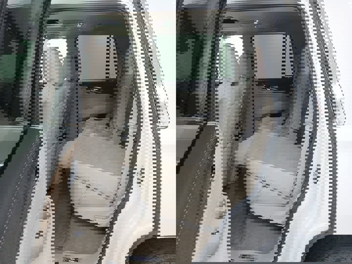 Used 2019 Cadillac Escalade Luxury image 15