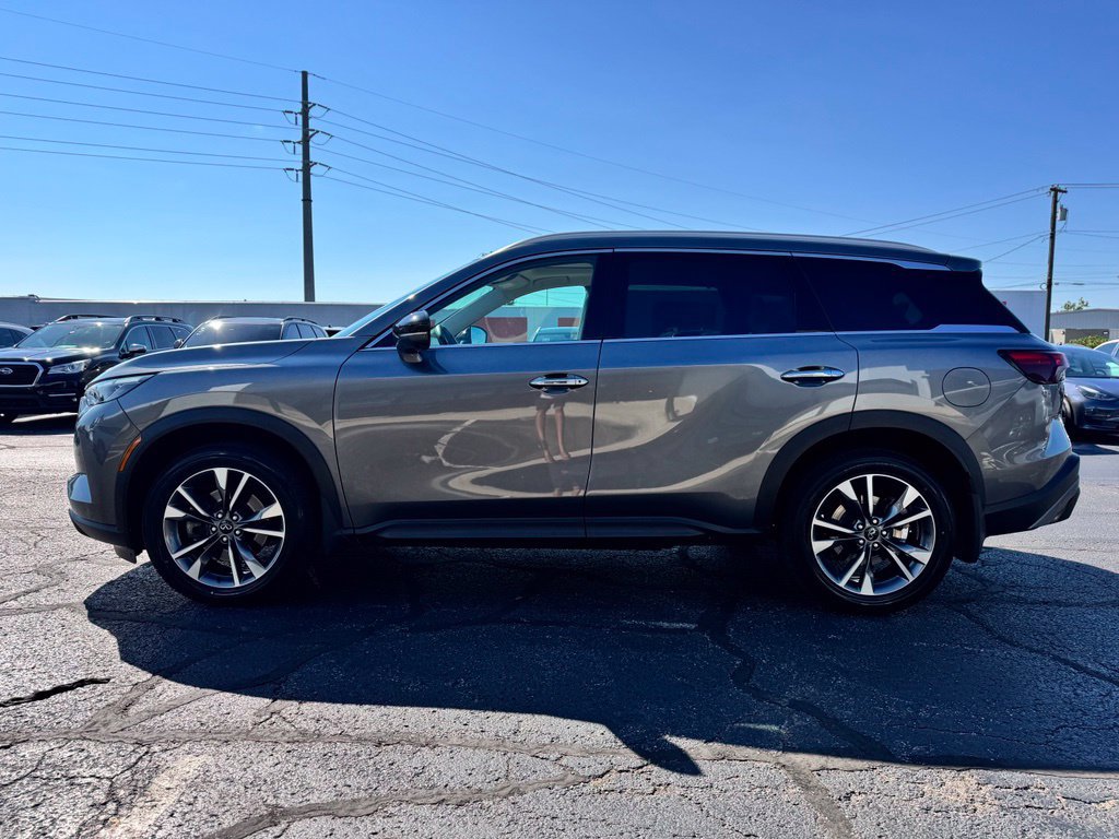 Used 2023 INFINITI QX60 Luxe w/ Cargo Package AWD/4WD image 12