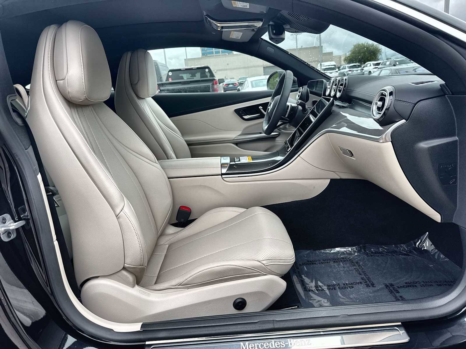 Used 2026 Mercedes-Benz CLE 300 4MATIC Coupe image 9