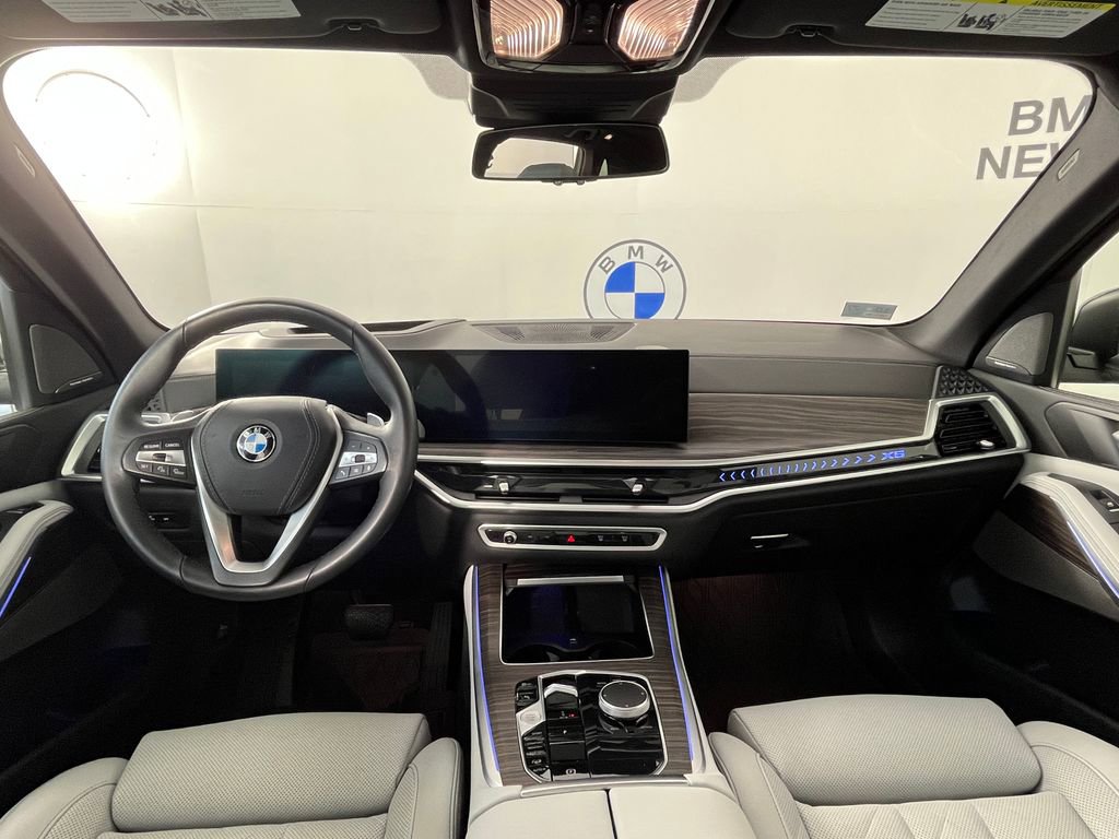 Certified 2024 BMW X5 xDrive40i w/ Premium Package AWD/4WD image 19